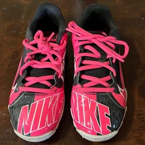 Girls Size 1 Softball Cleats